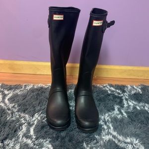 Hunter Black Matte Boots